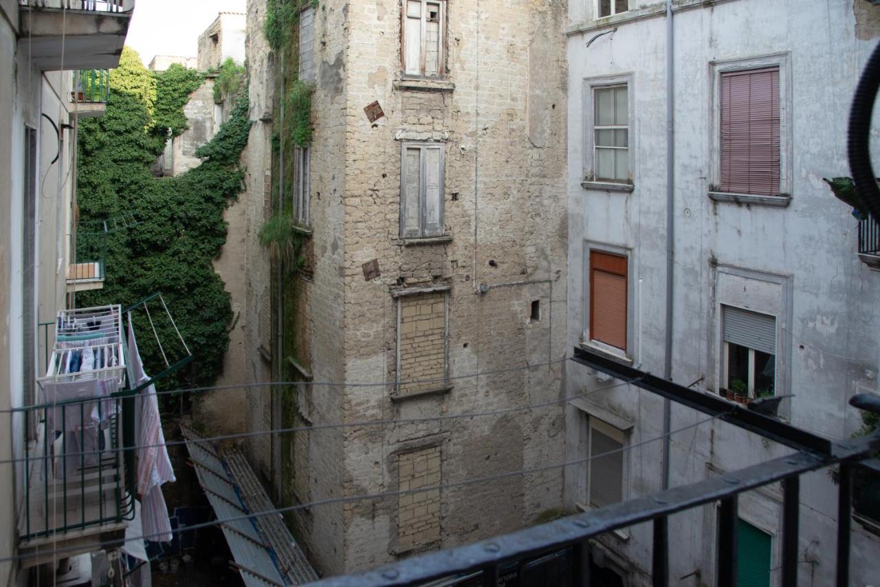 Domus Anticaglia By Domusextra Daire Napoli Dış mekan fotoğraf